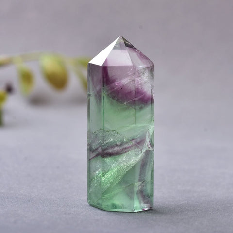 1PC Natural Fluorite Hexagonal Column Crystal Point Healing Wand Mineral Crystal Home Decoration Stone 45-55mm Handmade Ornament