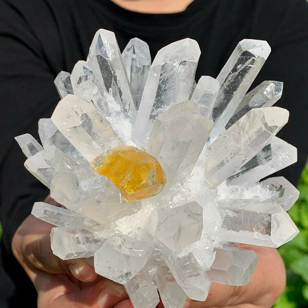 682G new discovery of white yellow Mirage quartz mineral Samplecr