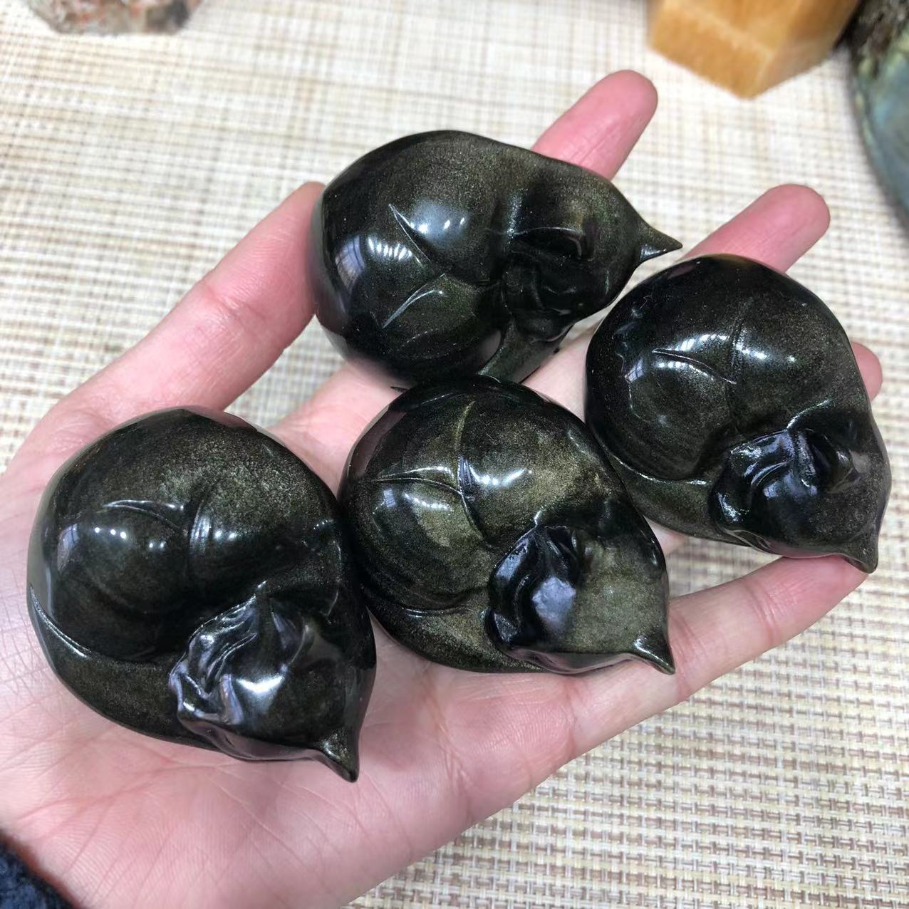 Crystal Semi-precious Stone Crafts Natural Carved Gold Sheen Obsidian Sleep Cats For Sale