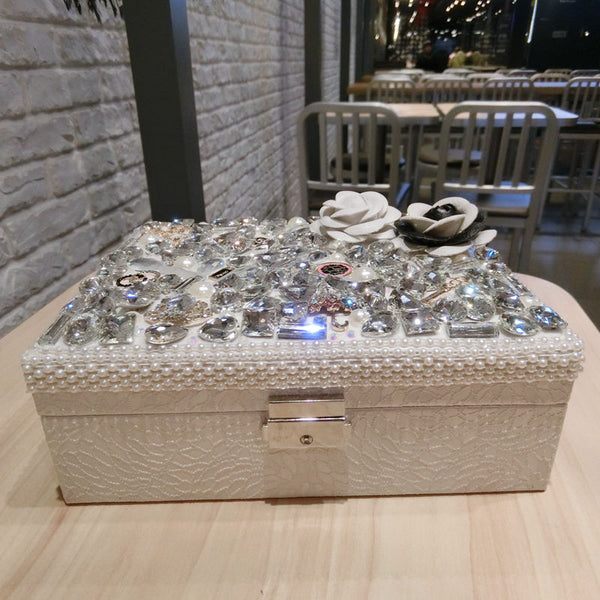 Diamond jewelry storage box double layer